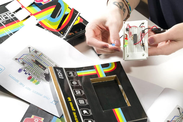 Electronic Games-Advent Calendar Kit